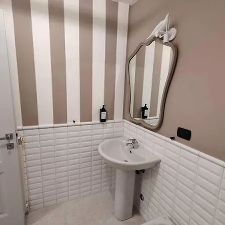 Casa Volturno Apartmán Monza